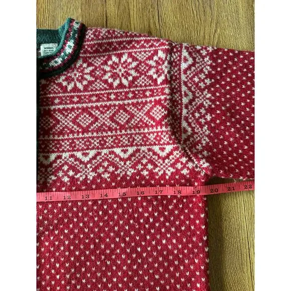L.L. Bean Women's Vtg Merino Lambswool Snowflake Sweater Size Small - Picture 5 of 7